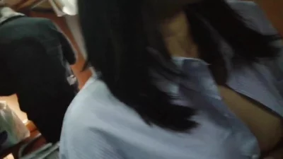 大三女友偷偷在寝室做爱 室友就在下面不敢大声叫